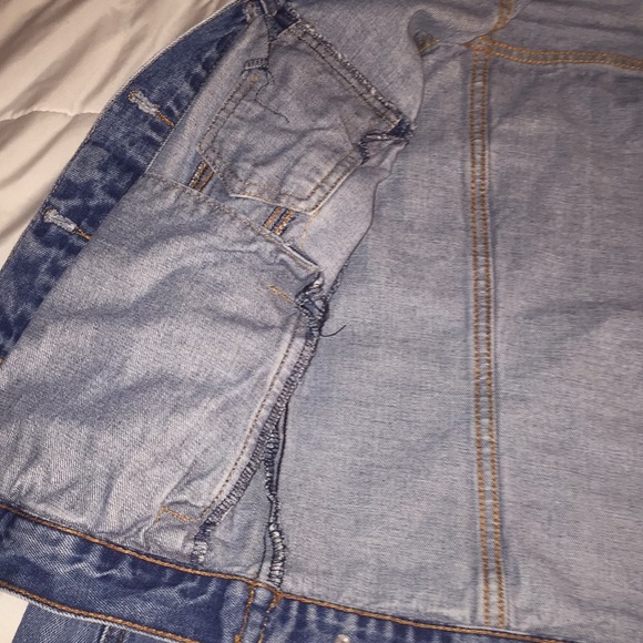 Basik Jean Jacket - Picture 3 of 3